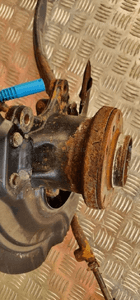 Bmw E90 E91 E92 zwrotnica amortyzator lewa przód przednia 6768995 6796467 10
