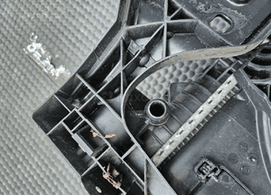 Pas Przedni Wzmocnienie Czołowe Belka Zderzaka Chłodnice Intercooler Wentylator 2.7 3.0 TDI AUDI A4 B8 34