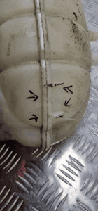 BMW F20 F30 F32 F36 ZBIORNIK WYRÓWNAWCZY 7642160 4