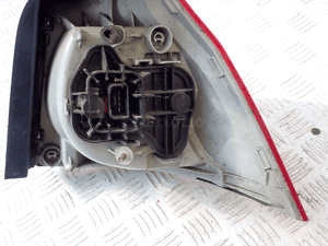 LAMPA LEWY TYŁ VW GOLF V HB 1K6945095N / 1K6945095E 10