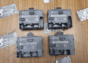 Komputer 8K0959793 C A H D 8K0959792 C A H D 8K0959795 A C 8K0959794 A Sterownik Modul Szyb Szyby Drzwi Audi A4 B8 A5 8T 1