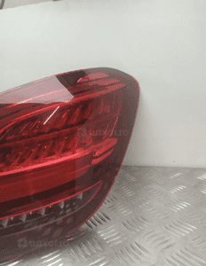 Mercedes W205 lampa prawy tyl A2059064603 2