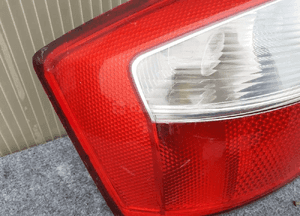Lampa tylna tył lewa audi A4 B6 sedan oryginał wysyłka! 3