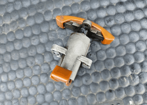 Napinacz 06B109217B Hydrauliczny Łańcucha Łańcuszka Wałka Rozrzadu 2.0 ALT 20V 130KM Audi A4 B6 VW 5