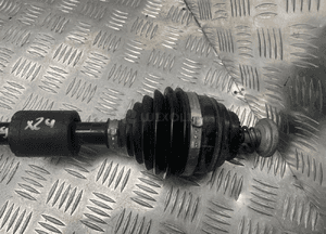 Bmw F39 F45 F54 półoś prawa 8657704 3