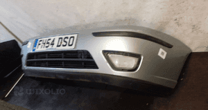 ^ ZDERZAK PRZÓD PRZEDNI FORD FOCUS MK.1 I 1 FL LIFT BŁĘKITNY KOD KOLORU 03 + HALOGENY 3