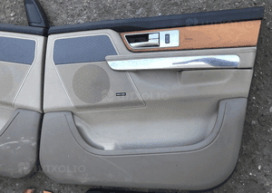 Boczki drzwi komplet Harman Kardon RANGE ROVER SPORT LIFT 2009-13 8