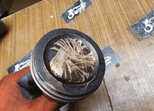 Tłok Tłoki BHS 06BA Korbowód Korba Panewki 2.0 ALT 20V Audi A4 B6 A6 C5 VW 20