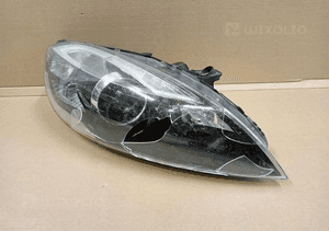 LAMPA PRAWA PRAWY XENON VOLVO V40 II 12- 1