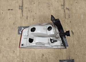 Lampa 8E5945096 Tyl Tylna Prawa na w Blotnik AUDI A4 B7 Sedan Oryginal 14
