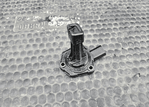 Czujnik 03C907660 H M Sensor Poziomu Stanu Oleju Silnika Audi A4 B8 VW Skoda Seat 12
