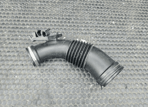 Przewod Turbiny Intercooler Chlodnicy Powietrza Filtr Rura Krociec Waz 2.7 3.0 TDI V6 Audi A4 B8 A5 Q5 32