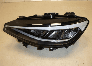 Vw ID4 full led lampa przód lewa led 4 pin 2
