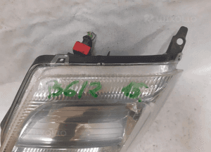 . PRZOD PRZEDNIA LAMPA LEWA CITROEN C2 2
