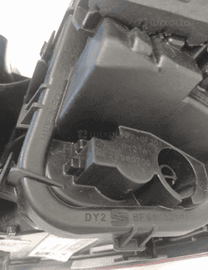 SEAT ARONA 18R LAMPA TYŁ TYLNA LEWA ORYGINAŁ 8