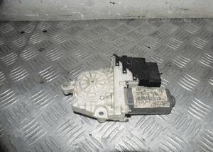 BORA MECHANIZ LEWY TYŁ TYLNY 2