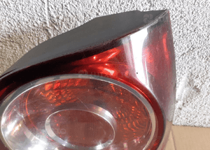 VOLKSWAGEN POLO 9N3 LIFT LAMPA TYŁ TYLNA PRAWA 3