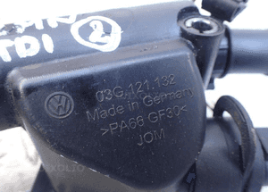 OBUDOWA TERMOSTATU KRÓCIEC VW AUDI 2,0 TDI 03G121132 RADOM 2