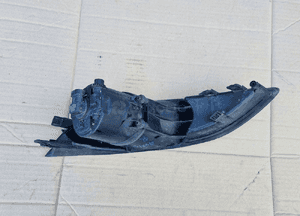 Toyota AURIS I 07-09 halogen ramka 81481-02050 4