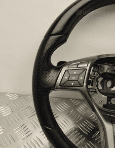 Mercedes W172 KIEROWNICA ŁOPATKI A1724604203 2