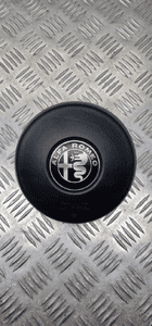 ALFA ROMEO STELVIO PODUSZKA POWIETRZNA AIRBAG KIEROWCY KIEROWNICY 2