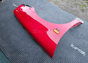 Blotnik Prawy Nadkole Przod Przedni LP3G Czerwone Seat Cordoba I 1 Ibiza 11