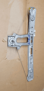 Mechanizm podnośnik szyby lewy tył BMW 3 E46 8196039 1