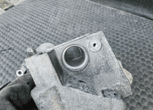 Lapa Wspornik Podpora Pompy Wspomagania Paliwa Alternator Mocowanie Rolka 2.7 3.0 TDI V6 Audi A4 B8 A5 A6 C7 A7 A8 Q5 7