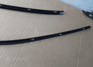 Bmw 3 E90 listwy dachowe komplet 10
