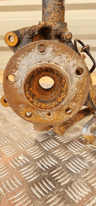 BMW X3 F25 X4 F26 ZWROTNICA AMORTYZATOR PRAWY PRAWE PRZÓD 6855954 6796418 8