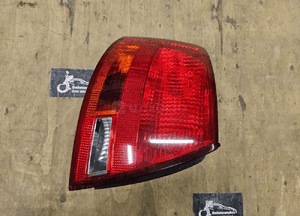 Lampa Lampy Tyl Tylna Prawa Lewa na w Blotnik AUDI A4 B7 Kombi Avant 14
