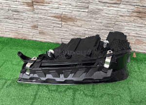 LAMPA LAMPY BMW IX I20 LED 5A3CE91 5A3CE92 9