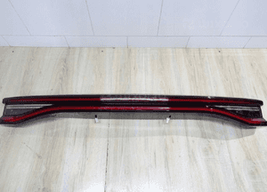 Światło stop byd tang EV600 środkowy ST-4107300A 1