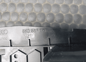 Popielniczka 8K0857951 Klapka Zapalniczka Wklad Czarna Audi A4 B8 A5 Q5 22