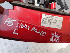 LAMPA LEWY TYŁ W KLAPE AUDI A5 SPORT PRZED LIFT 8T0945093A 3
