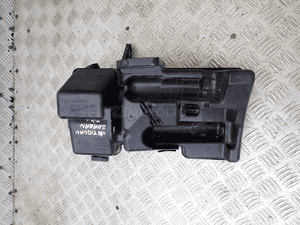 VW TIGUAN I ZBIORNICZEK SPRYSKIWACZY 5N0955453 5