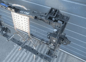 Pas wzmocnienie czołowe przednie przód lamborghini urus 4ML805594 2018 15
