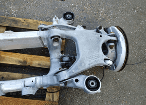 Bmw F10 belka zawieszenie tylne 9