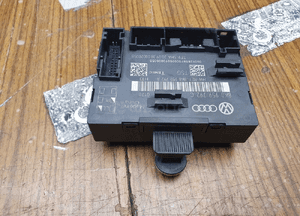 Komputer 8K0959793 C A H D 8K0959792 C A H D 8K0959795 A C 8K0959794 A Sterownik Modul Szyb Szyby Drzwi Audi A4 B8 A5 8T 13