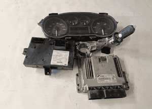 ZESTAW STARTOWY KOMPUTER STEROWNIK IVECO DAILY 14- 0281030169 05801830418 1
