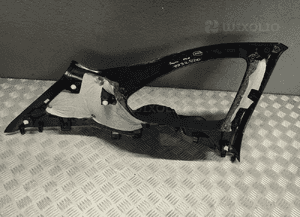 Bmw X1 F48 tapicerka osłona prawa słupka tylnego 7332820 11