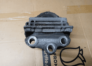 Łapa poduszka skrzyni biegów Ford Transit MK7 2.2 TDCI 3C11-6F012-AE 6C11-6F012-AB 1