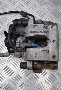 Mercedes W205 zacisk hamulca hamulcowy parwy tył tylny A2054230200 4