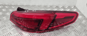 Bmw F44 lampa prawa tylna 7465466 1