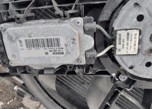 } CHŁODNICA WODY CIECZY MERCEDES BENZ A B KLASA W169 W245 2.0 DIESEL 180 CDI DIESEL WENTYLATORY KLIMATYZACJI 4