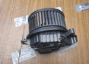 Wentylator Dmuchawa 8E1820021 A B E Nawiewu Nagrzewnicy VALEO EU AUDI A4 B6 B7 9