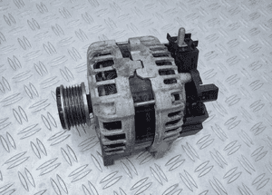 ALTERNATOR MERCEDES W176 0009063822 RADOM