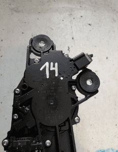 SILNICZEK WYCIERACZKI TYŁ FORD / VOLVO nr 3M51-R17K441-AF / 0390201875 2