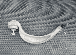 Wahacz 8K0407696 E Przod Przedni Prawy Banan Duzy Zawieszenie Sworzen Audi A4 B8 A5 8T Q5 A6 12