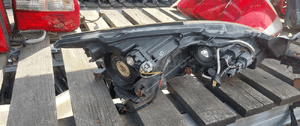Przod przednia lampa lewa mazda 2 gh 4